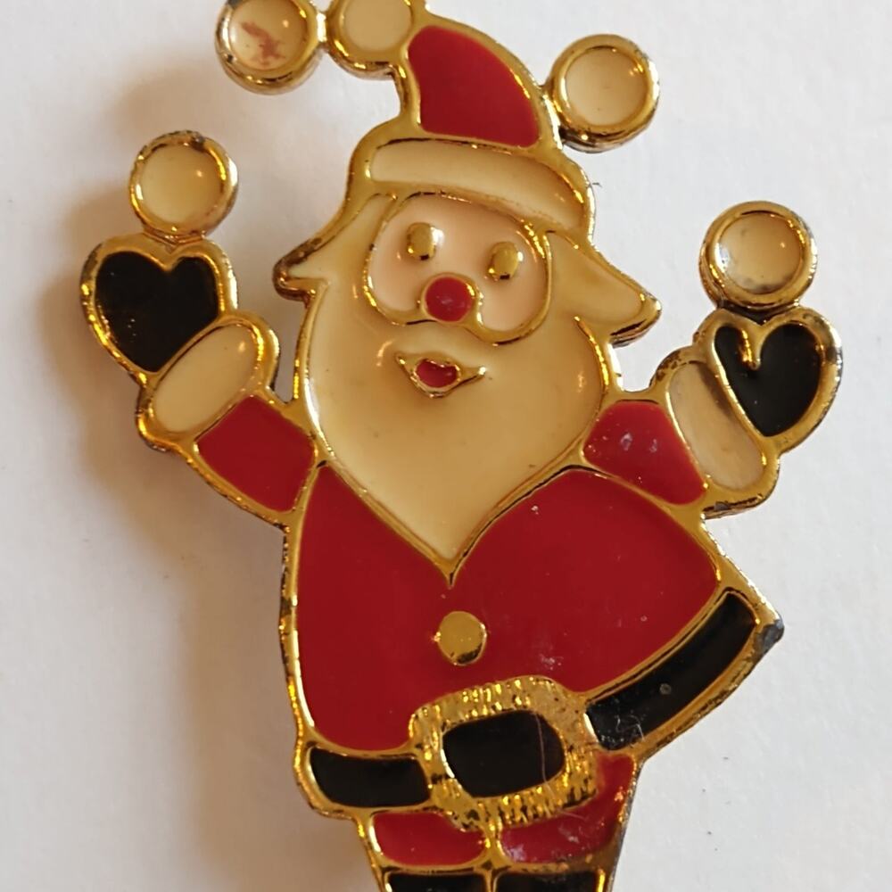 Vintage Santa brooch. Fc 3